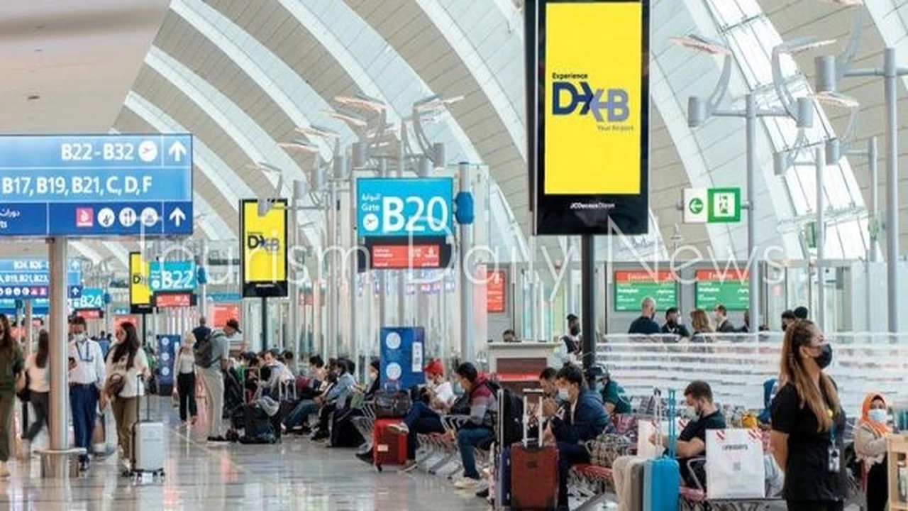 مطار دبي يحتل المركز الثاني عالميًا في فئة الترانزيت